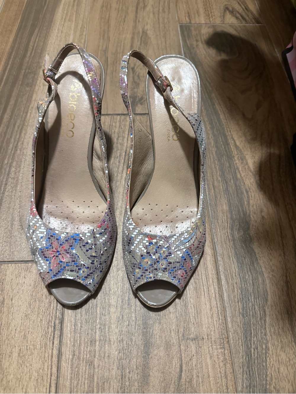 b.o.c. Women’s Beige Floral Peep-Toe Slingback Heels
